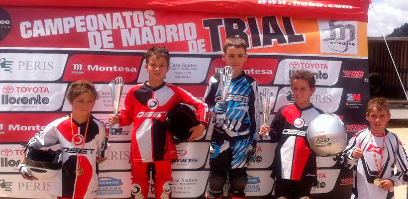 Alumnos de la escuela de trial